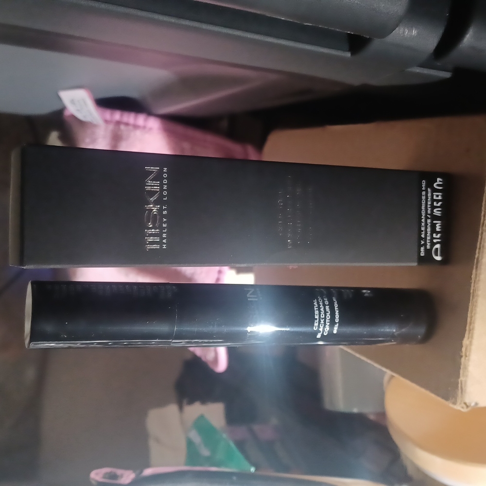 111SKIN Celestial Black Diamond Contour Gel